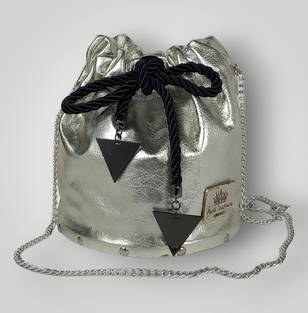 Δερμάτινη mini τσάντα ώμου - πουγκί