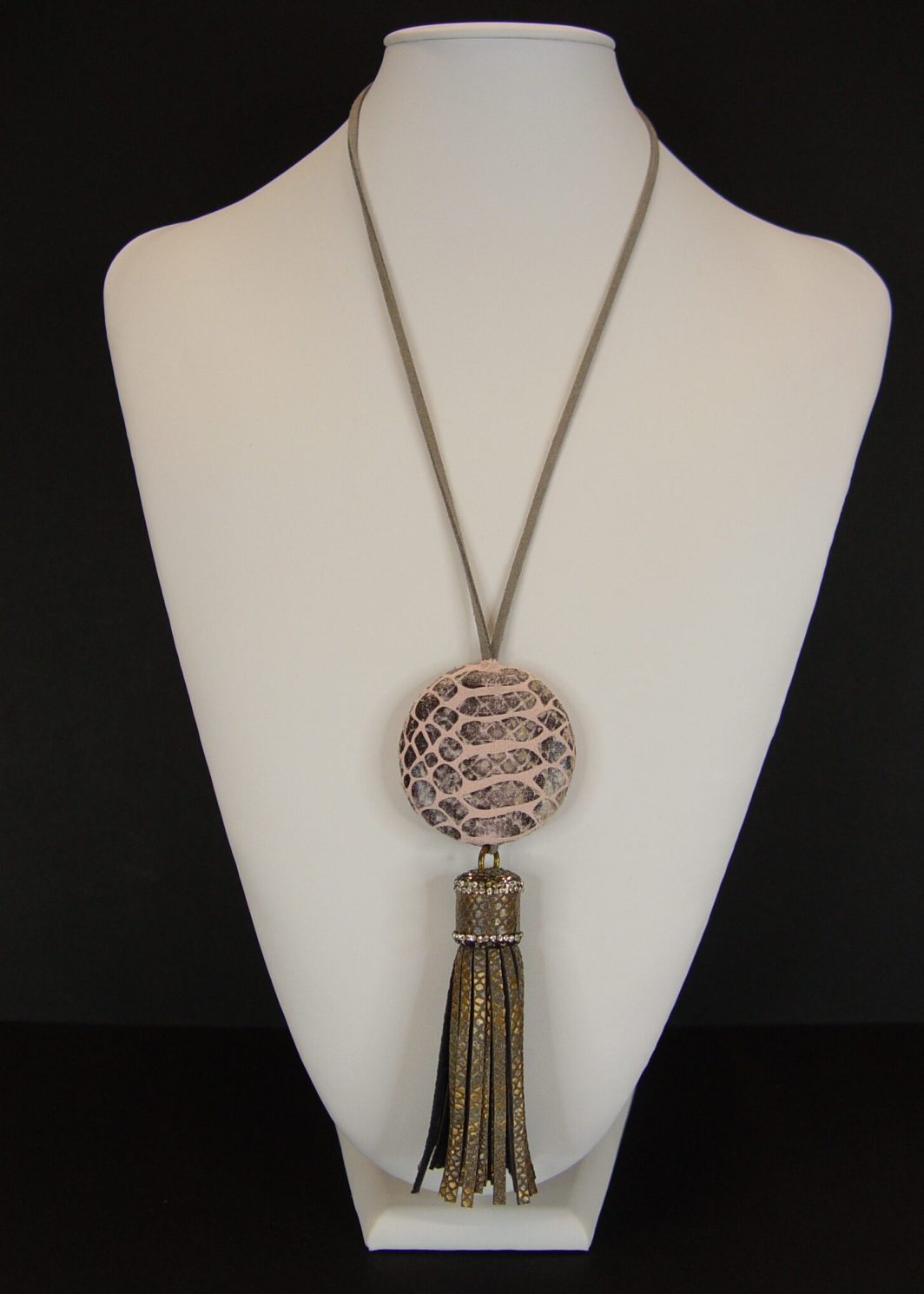 Κολιέ μακρύ