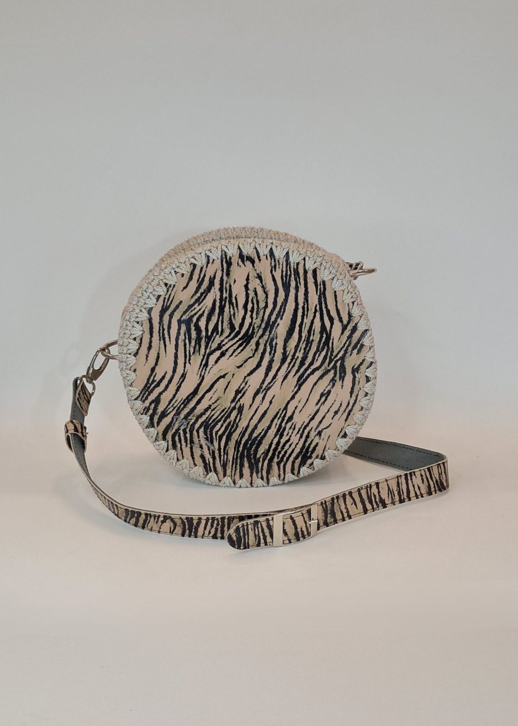 Πλεκτή τσάντα βαρελάκι