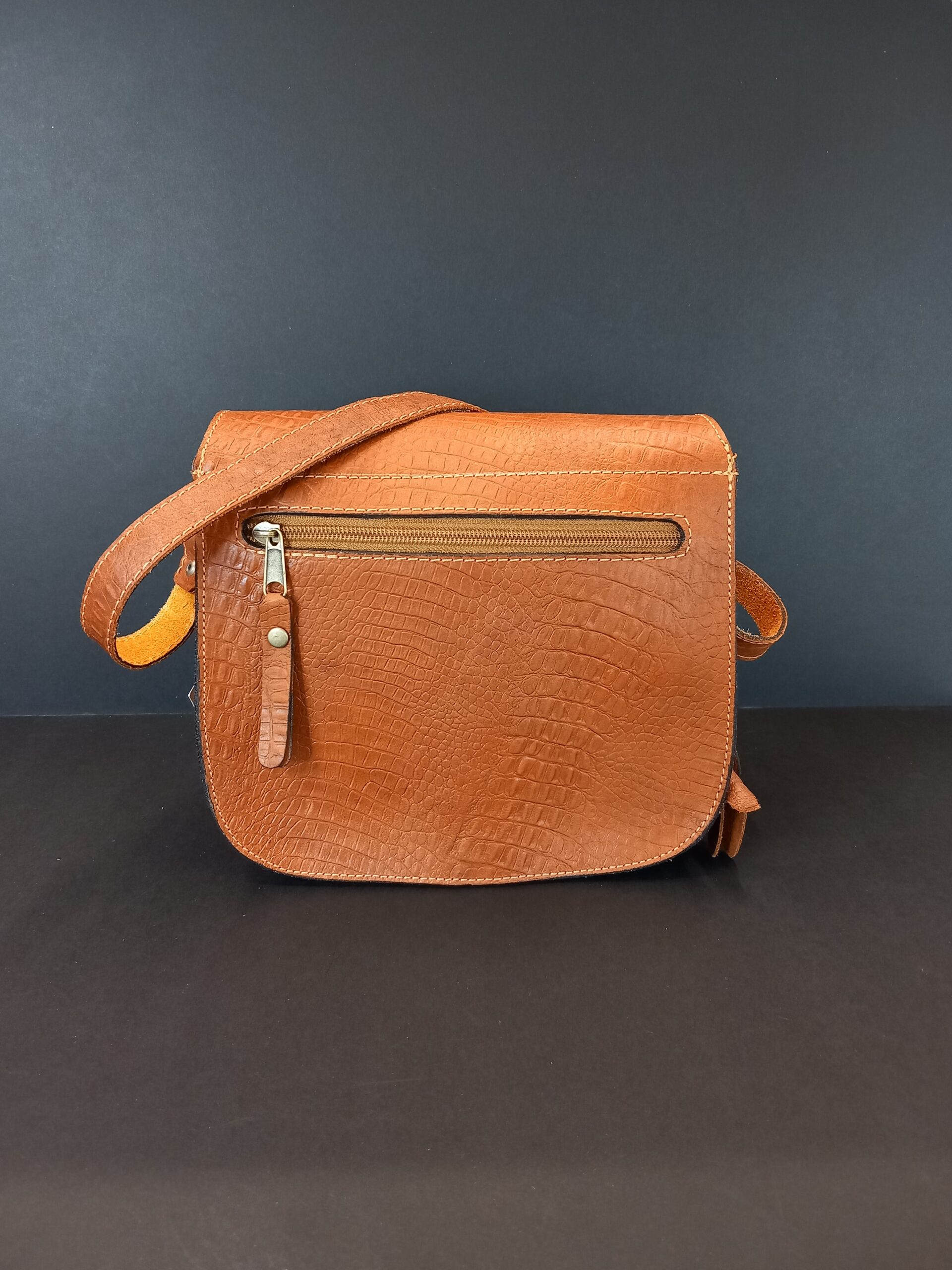 Δερμάτινη τσάντα - Image 3