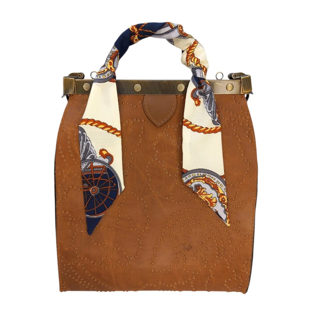 Camel δερμάτινη frame bag EVELYN με ανάγλυφο σχέδιο