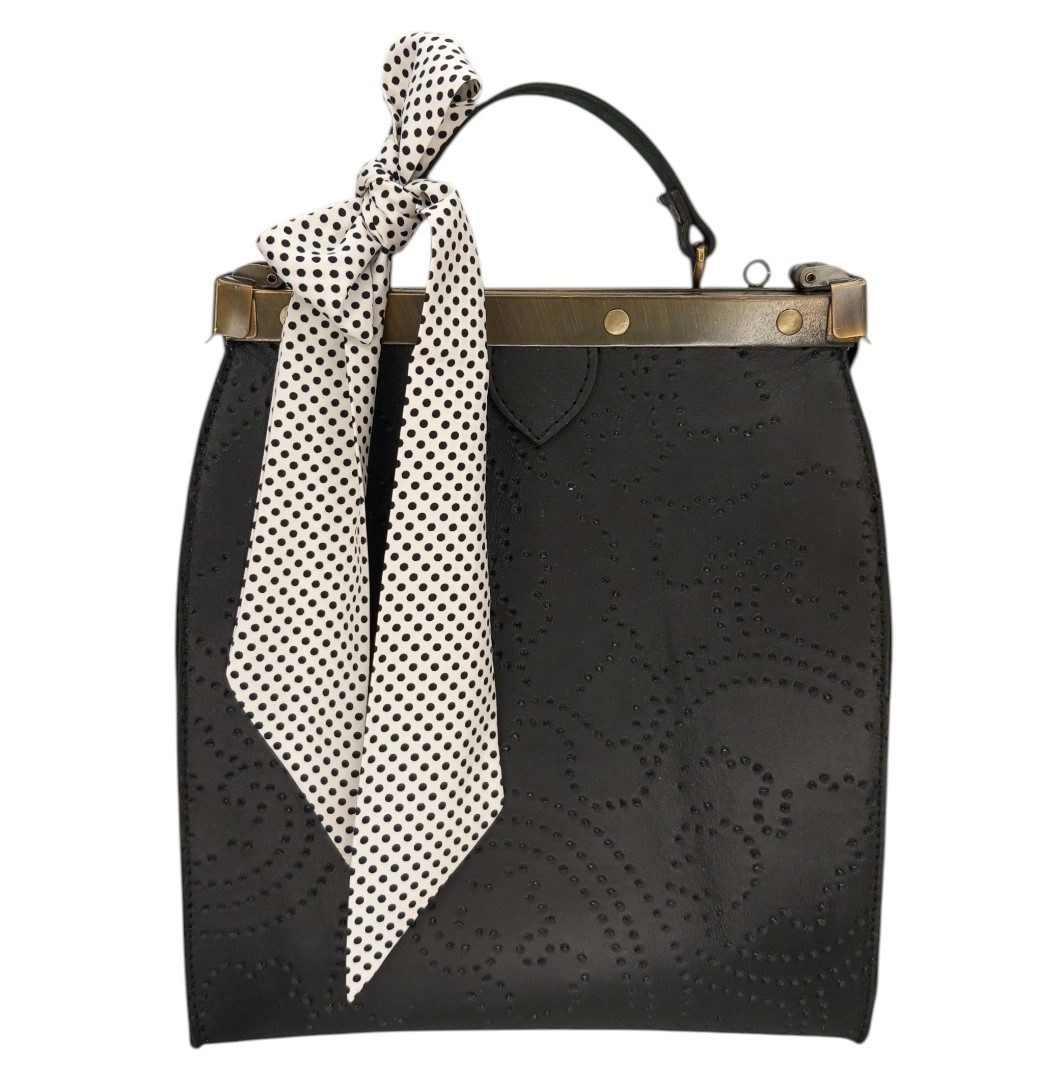 Μαύρη δερμάτινη frame bag EVELYN με ανάγλυφο σχέδιο