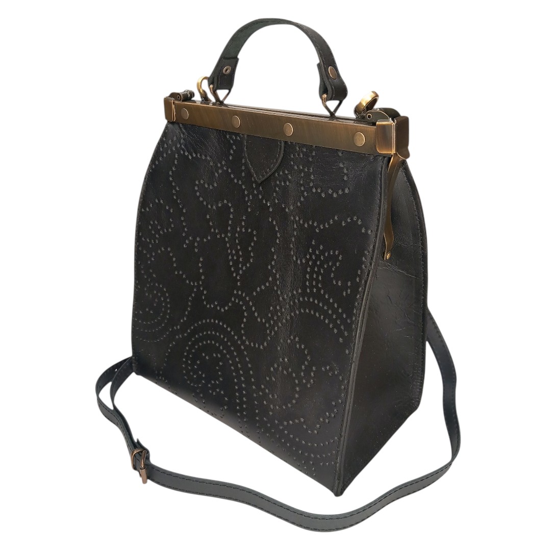 Μαύρη δερμάτινη frame bag EVELYN με ανάγλυφο σχέδιο