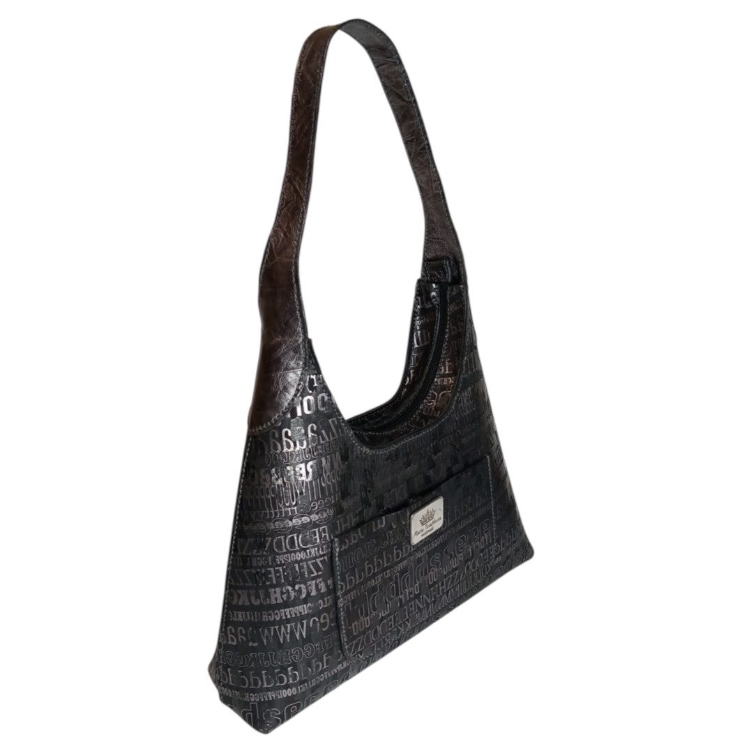hobo bag typography MAYA χειροποίητη δερμάτινη μαύρη τσάντα